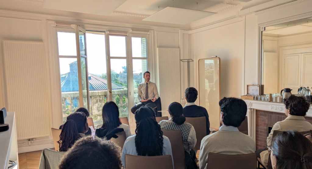 Le CMAP a eu le plaisir d&rsquo;accueillir dans ses locaux les membres de la Clinique Juridique de la Sorbonne pour une intervention anim&eacute;e par Dr. Jad El Hage.